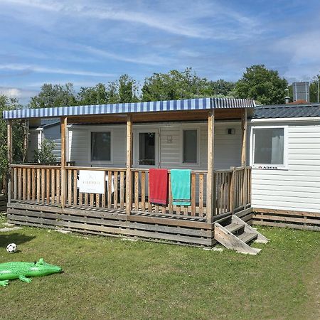 Albatross Mobile Homes On Camping Cisano & San Vito S. P. A. バルドリーノ エクステリア 写真